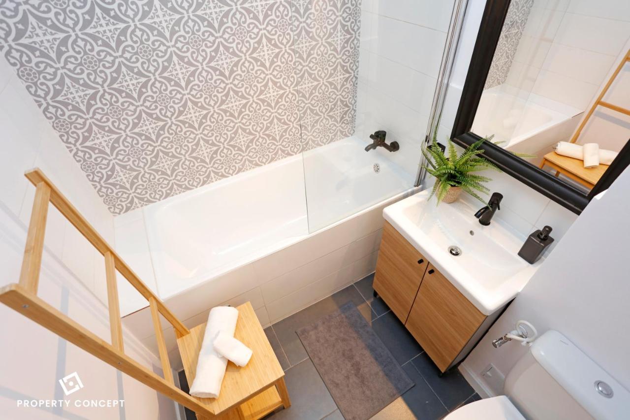 Chic Scandinavian Style Studio Apartment Bucharest Luaran gambar